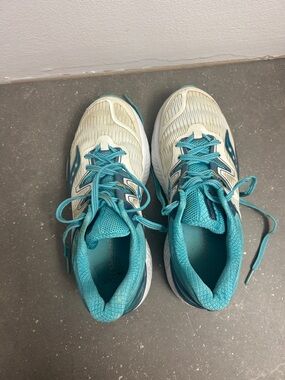 Saucony Teal and White Women's Running Shoes